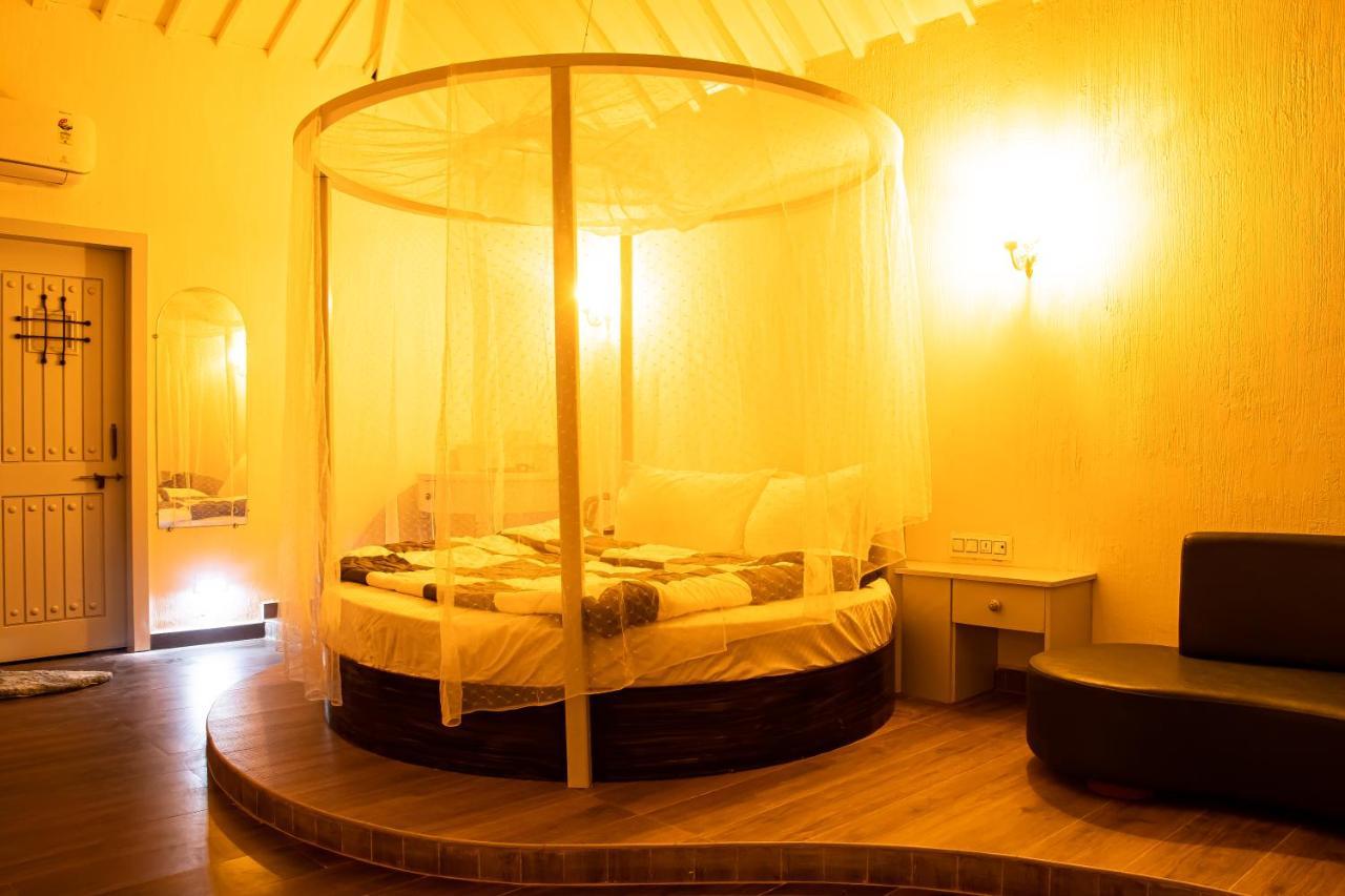 The Village Resort Mundra Екстер'єр фото